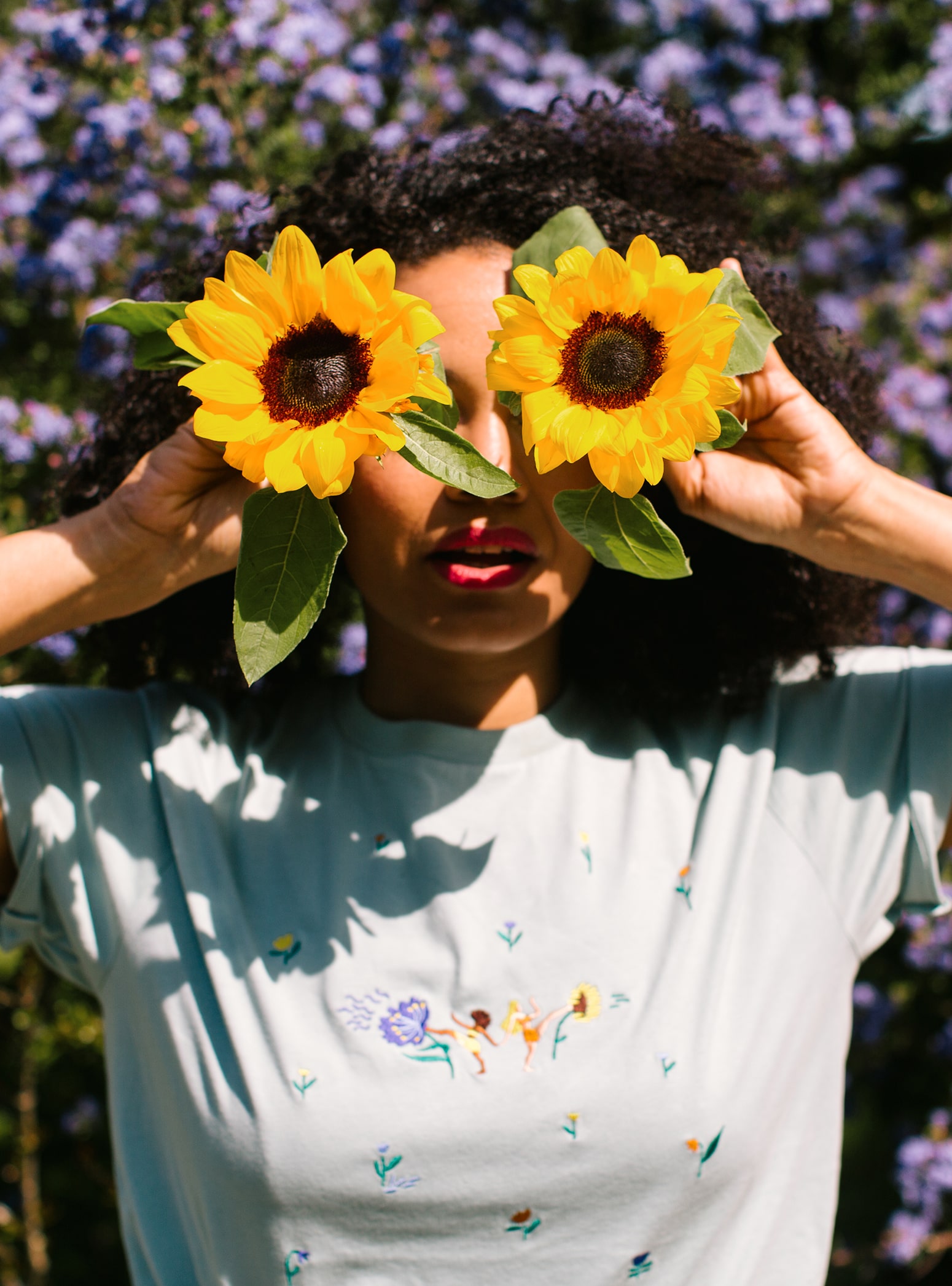 las-tshirt-lancemoidesfleurs3-min